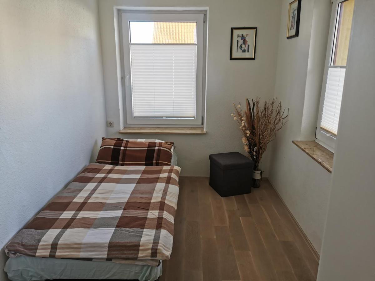 Ferienwohnung Und Pension Guertler Werdau Extérieur photo
